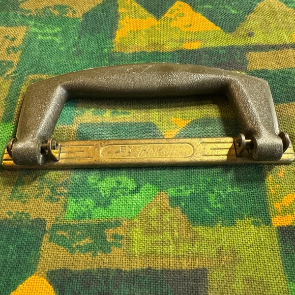 Vintage 60s Blondy wig/hat case, groovy green yellow abstract, drum shaped - Picture 5 of 13